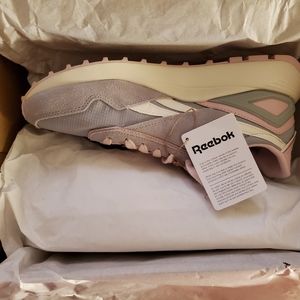 Reebok Classic Leather AZ Women's Shoes